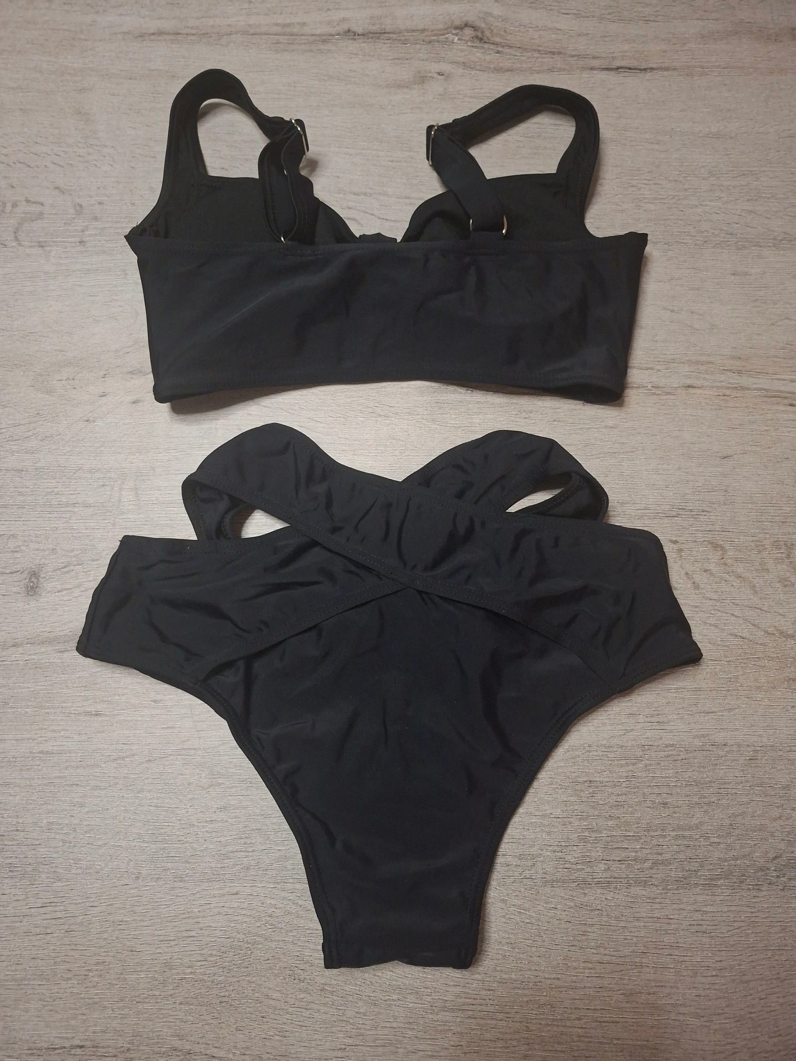 🌷F2-04🌷Black 2-Piece Swimsuit – Size S – Chic, Elegant & Ultra Flattering🌷 – photo 5